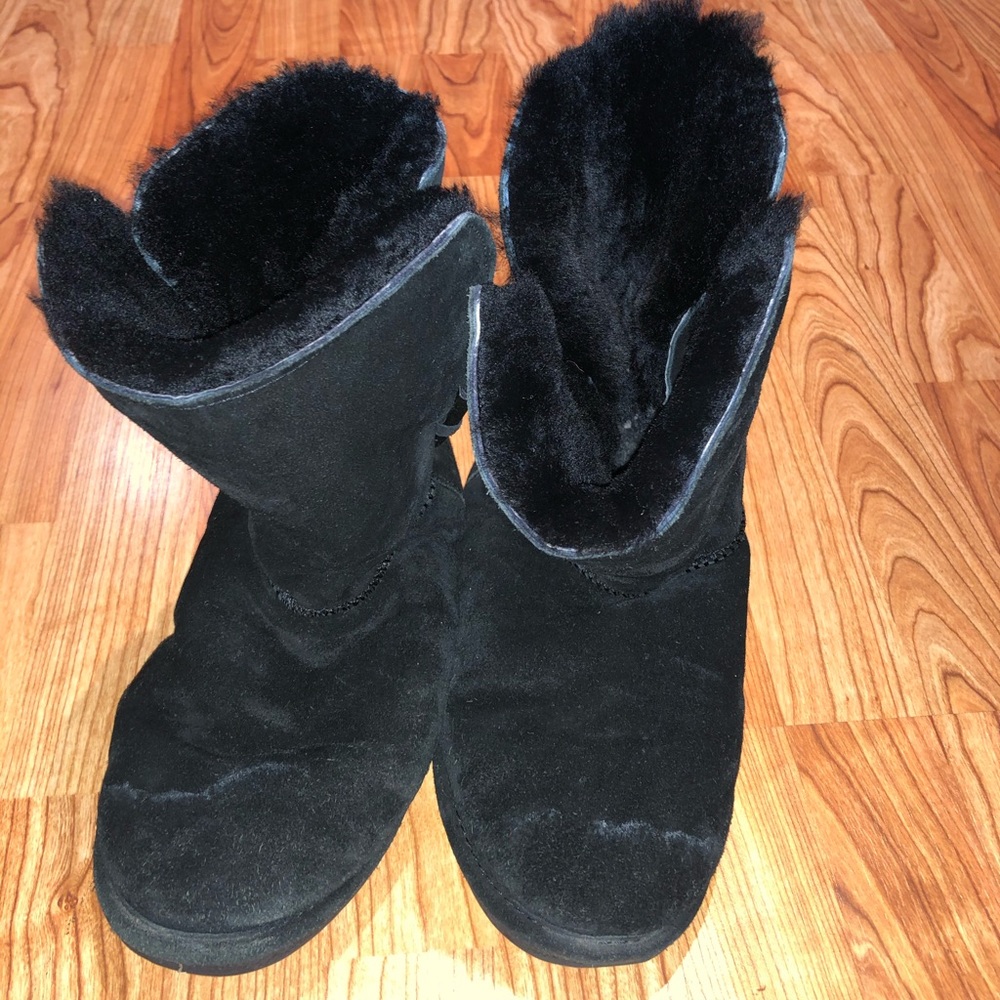 LAST CHANCE SALE 💢 Bearpaw womens ankle boot
